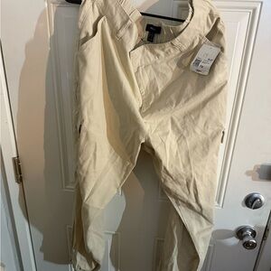 Women's Forever 21+ Cream Cargo Pants
